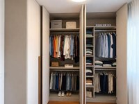 Cómo distribuir un armario o vestidor para aprovechar mejor el espacio